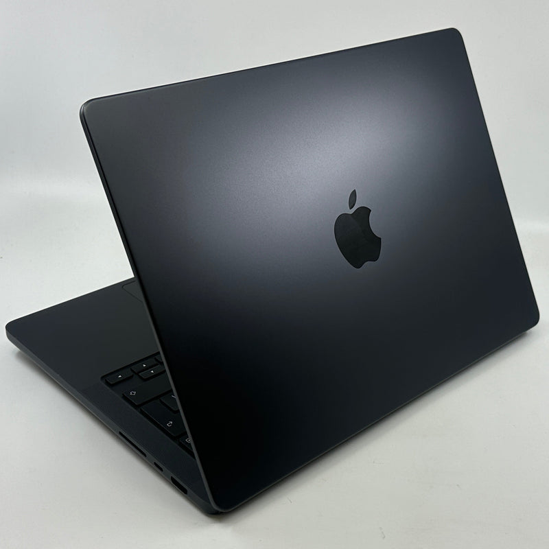 Grade B - MacBook Pro 14-inch M3 Pro 11 Core / 14 Core GPU / 18GB RAM (Space Black, 2023)
