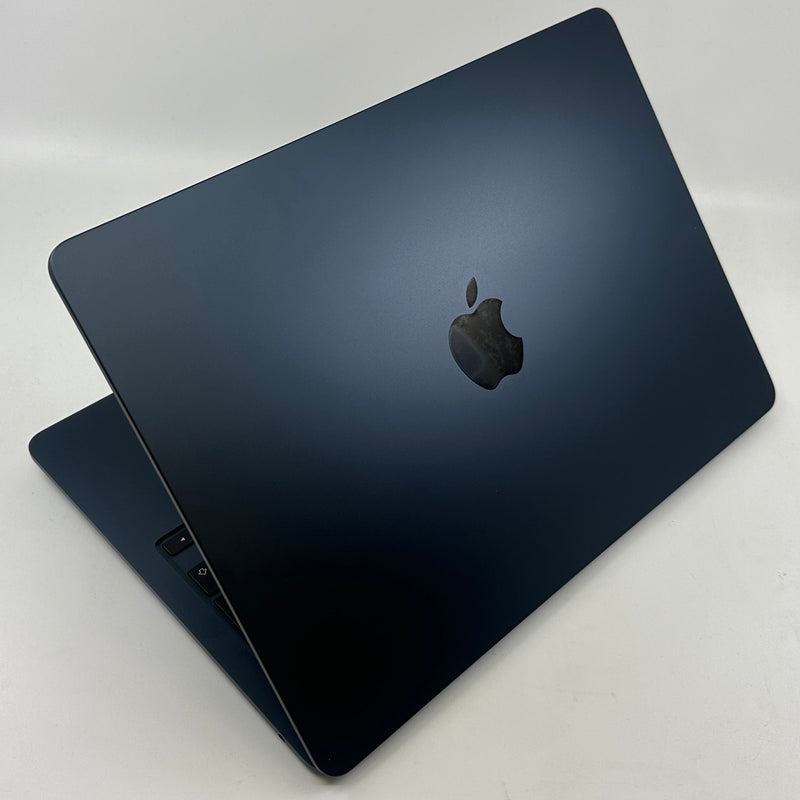 Grade B - Refurbished Apple MacBook Air 13.6-inch M3 / 8GB / 10 Core GPU (Midnight, 2024)