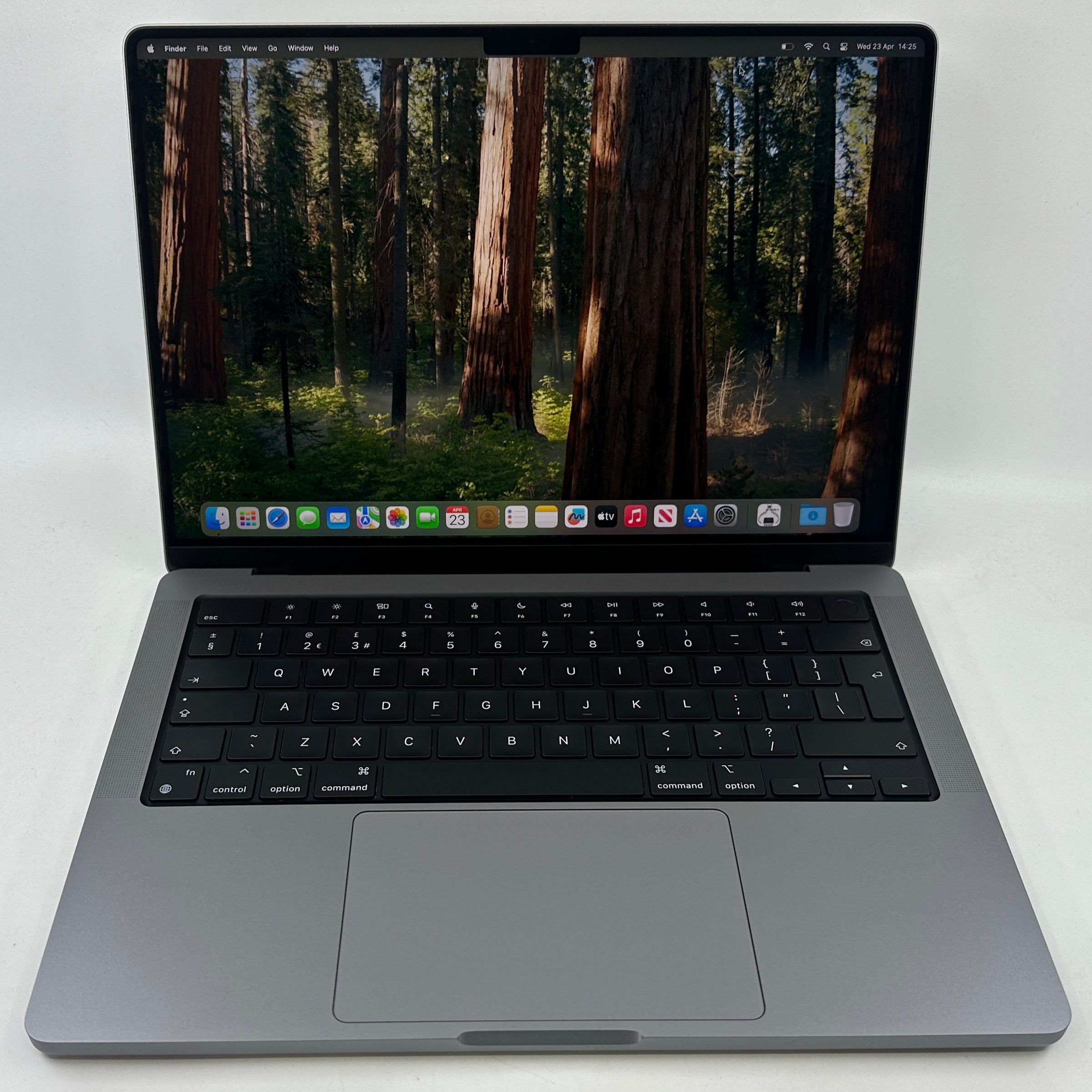 MacBook Pro 14-inch M1 Max 10 Core 24 Core GPU 32GB RAM (Space