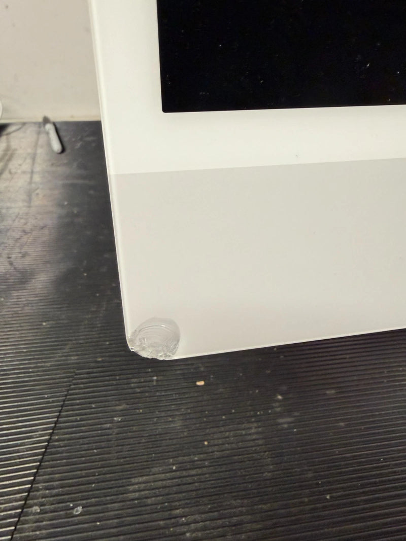 2023 iMac 24" A2873 4 Port M3 8 Core 10 Core 256GB 8GB Silver GRADE B - WORKING