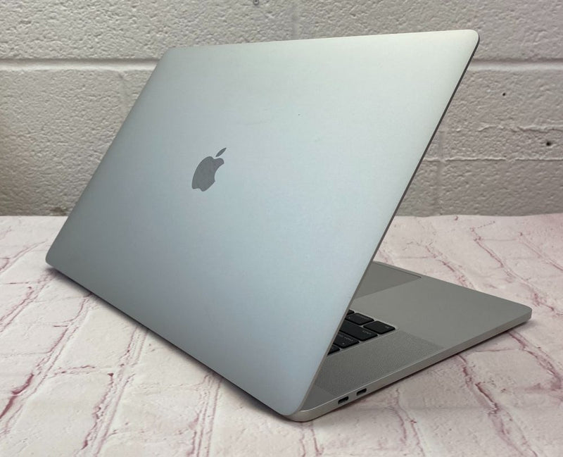 MacBook Pro 16-inch Core i9 2.3GHz 32GB / 1TB / 5500M 8GB (Silver, 2019)