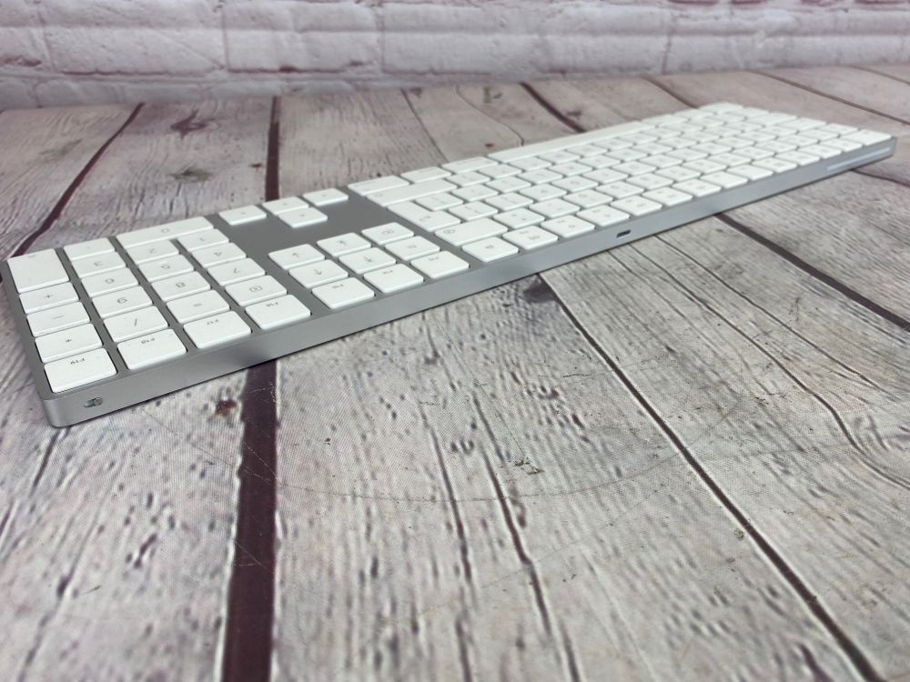 Apple Magic Keyboard 1 with numeric keypad A1843 | MacKing